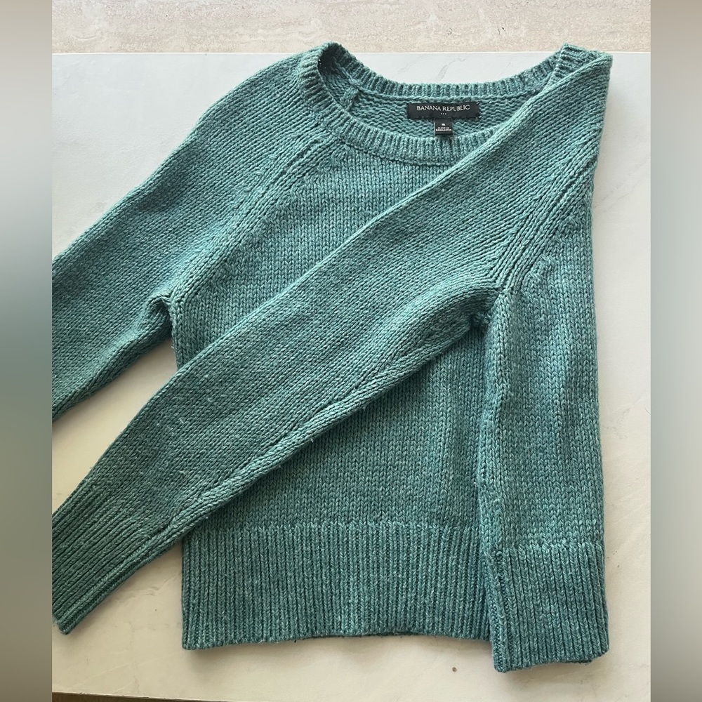 Banana Republic cropped sweater